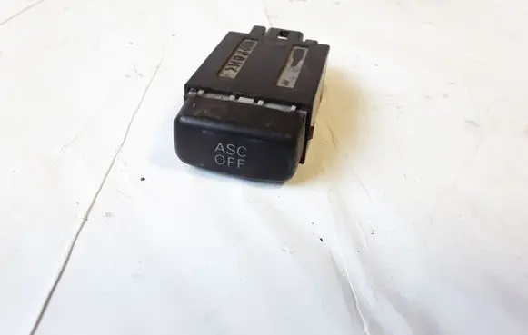 Mitsubishi Pajero Other switches/knobs/shifts 7B14