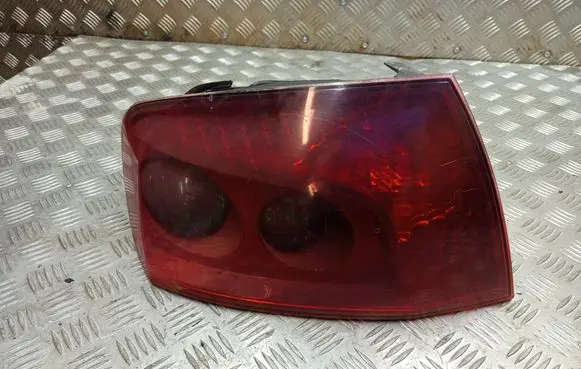 Rear/tail lights