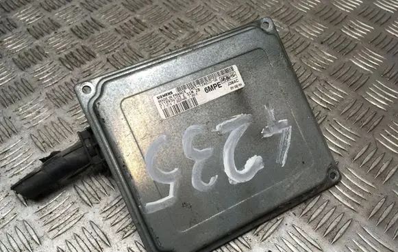 Fiat Scudo Engine control unit/module S118325001 5M5112A650GE S118934103E