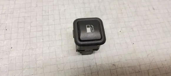 Volkswagen PASSAT B5 Fuel tank opening switch 3B0959833A 03000313