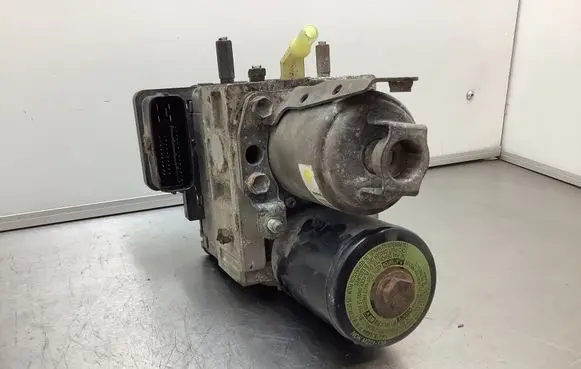 Toyota Prius (XW20) ABS Pump 4451047050 0G121294