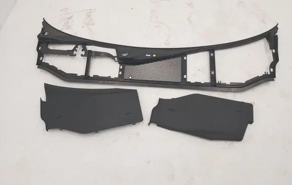 Audi A6 S6 C8 4K Wiper trim 4K1819403