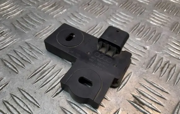 Audi A8 S8 D4 4H Fuel level sensor 8K0906651B