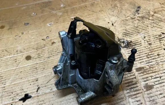 Ford Mondeo MK V Fuel filter housing 9676959780 9804498180