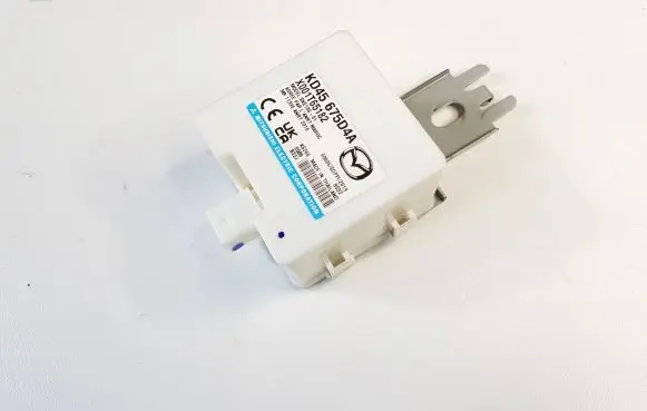 Mazda CX-5 II Antenna control unit KD45675D4A