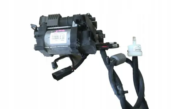 Jeep Grand Cherokee Air suspension compressor/pump P68204730AC