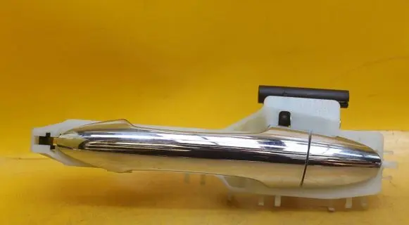 Rear door exterior handle