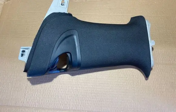 Mercedes-Benz C W205 (B) pillar trim (top) A2056907325