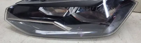 Volkswagen Polo VI Headlight/headlamp 2G1941005