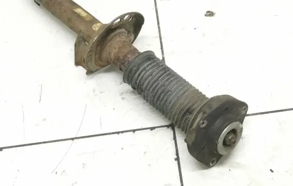 Skoda Octavia Mk2 (1Z) Front shock absorber/damper 1K0413031BF 1K0412021JP 78718