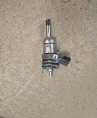 Toyota Corolla E210 E21 Fuel injector 2325024010