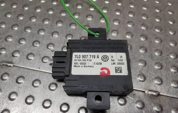 Porsche Cayenne (9PA) Alarm control unit/module S26370895 7L0907719A