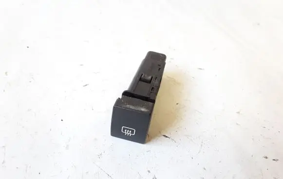 KIA Sorento Windscreen/window heater switch 621W05010