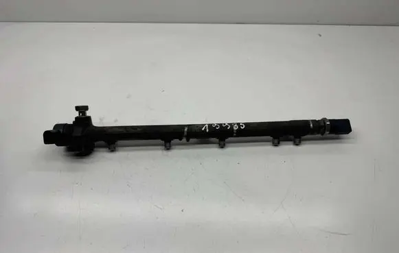 Mercedes-Benz A W168 Fuel main line pipe A6680700095 0445214005