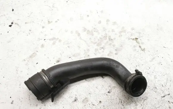 Volvo V70 Intercooler hose/pipe 30741667