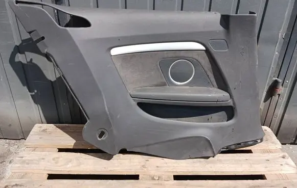 Audi A5 8T 8F Coupe rear side trim panel 8T0867035 0000262021