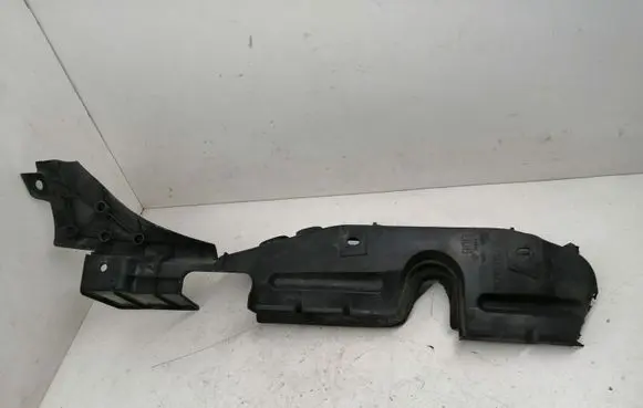 Lexus RX 330 - 350 - 400H Intercooler air guide/duct channel 5329348040 90R