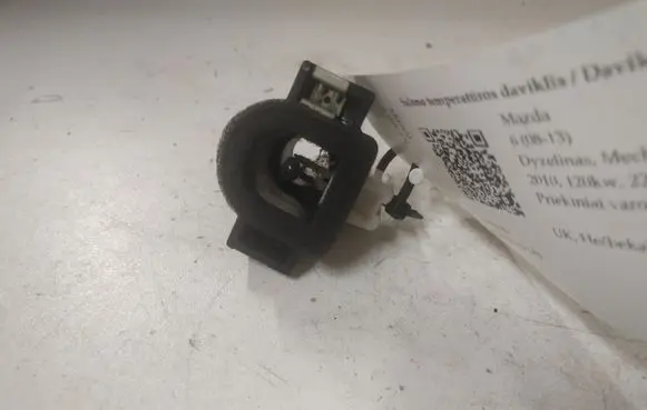 Mazda 6 Interior temperature sensor K7570TA01