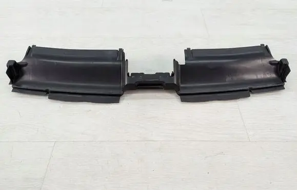 Volkswagen Passat Alltrack Intercooler air guide/duct channel 3G0121330A
