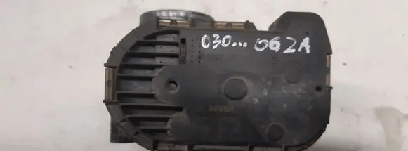 Volkswagen Polo Throttle valve 030133062A