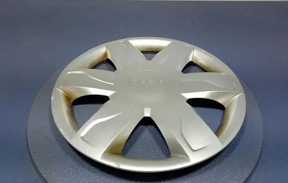 Dacia Logan I R17 wheel hub/cap/trim 