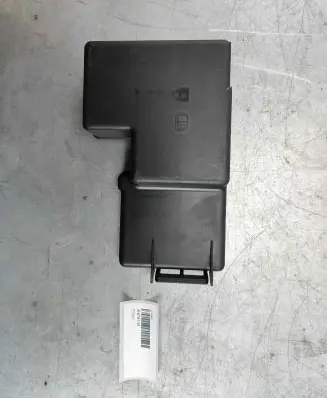 Volvo XC60 Fuse box cover 31676133