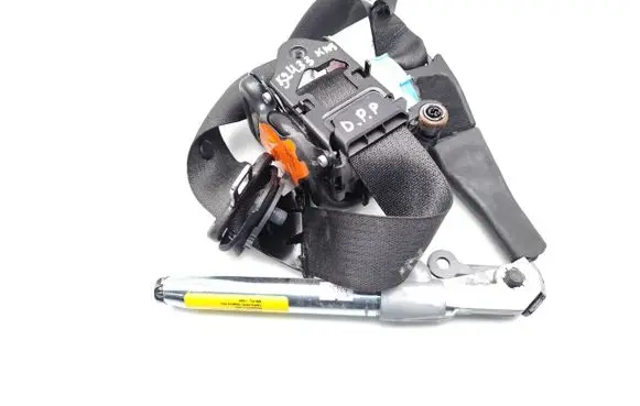 Opel Insignia A Front seatbelt 99613690