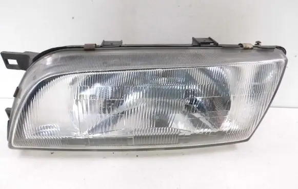 Nissan Almera Headlight/headlamp 