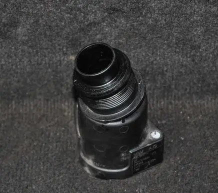 Volkswagen Golf VI Other engine bay part 03L131111J