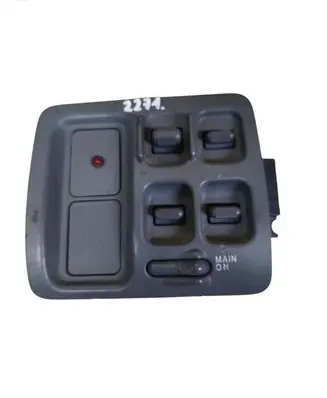 Honda CR-V Electric window control switch M17432