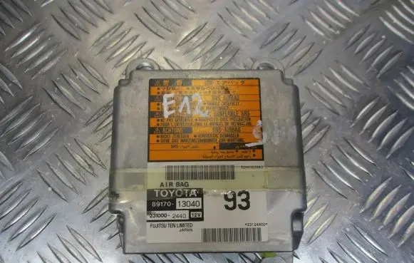 Toyota Corolla E120 E130 Airbag control unit/module 89170-13040