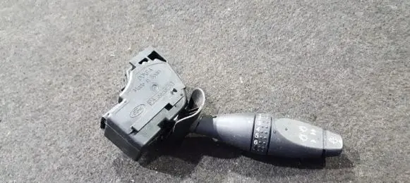 Ford Mondeo Mk III Wiper control stalk