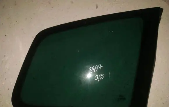 Ford Focus C-MAX Rear side window