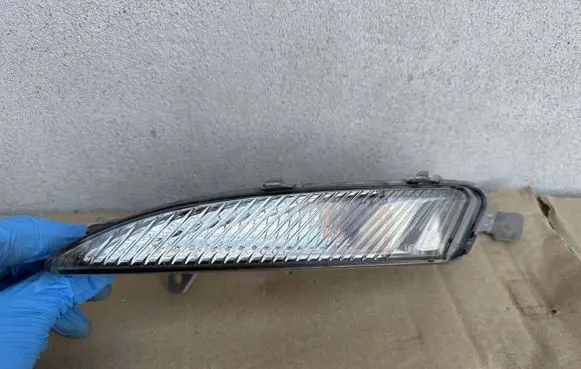 Opel Astra J Front indicator light