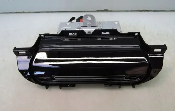 Mazda CX-30 Radio/CD/DVD/GPS head unit DFT9669G0