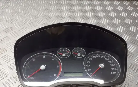 Ford Focus Tachometer 3M5F-10841