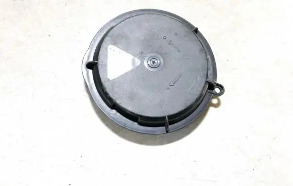 Saab 9-5 Headlight/headlamp dust cover 89023910