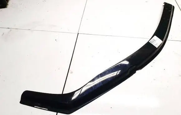 Nissan X-Trail T30 Sliding door wind deflector 