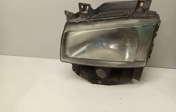 Volkswagen Transporter - Caravelle T4 Headlight/headlamp 7D1941009H