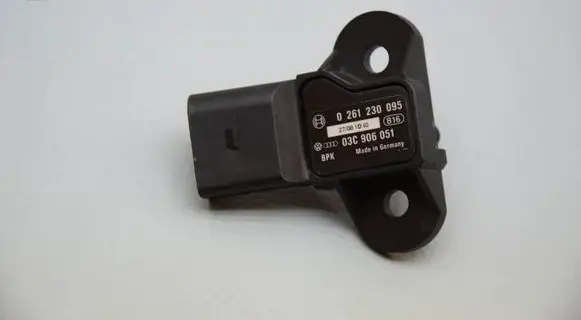 Audi A6 S6 C6 4F Air pressure sensor 03C906051