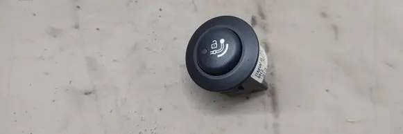 BMW 5 F10 F11 Switch for retractable tow bar 6942608 32131601