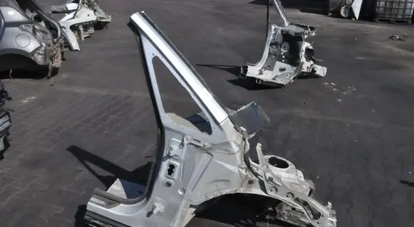 BMW 2 F46 Front quarter panel 
