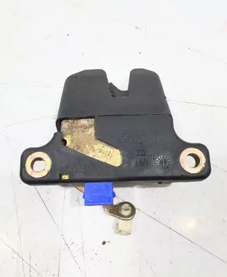 Audi A6 S6 C5 4B Tailgate/trunk/boot lock/catch/latch 8D5959489B