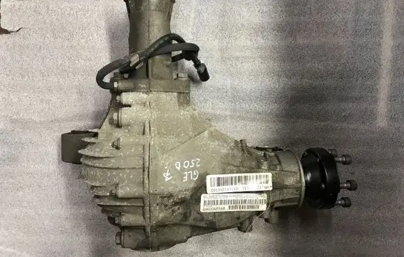 Mercedes-Benz GLE (W166 - C292) Front differential A1663301900