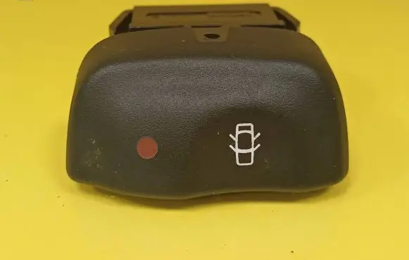Renault Scenic I Central locking switch button 841242B