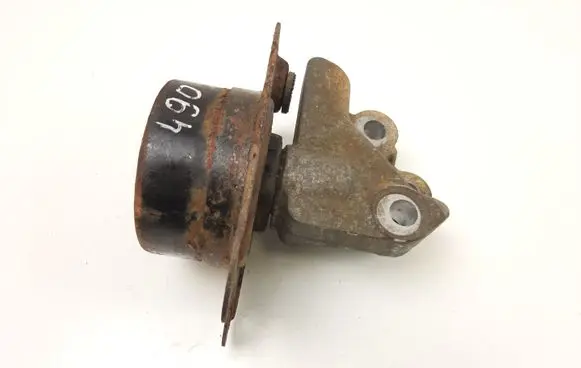 Chevrolet Captiva Gearbox mount X04133
