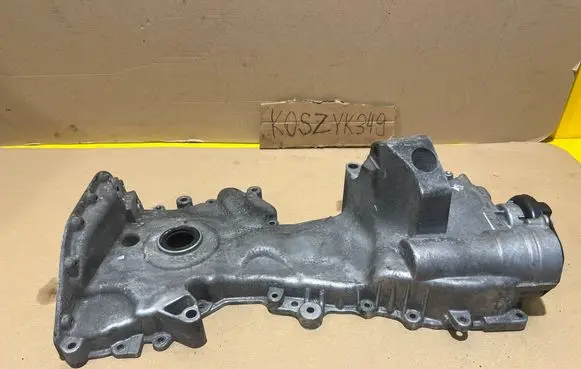 Volkswagen Polo IV 9N3 Timing chain cover 03E109211F