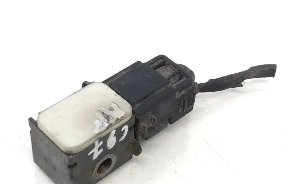 Hyundai Santa Fe Airbag deployment crash/impact sensor 959303L100 51060113