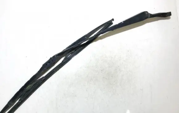 Volkswagen Polo III 6N 6N2 6NF Front wiper blade arm