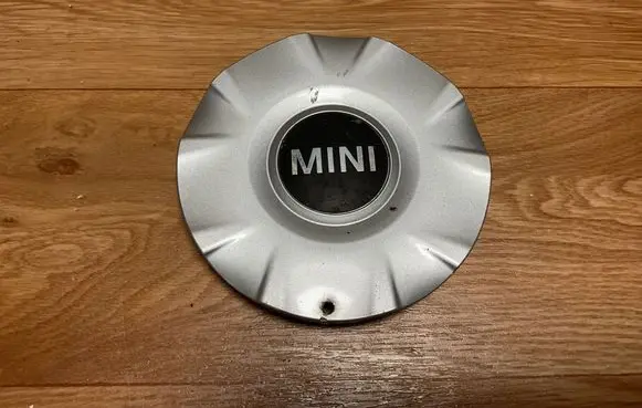 Mini One - Cooper R50 - 53 Original wheel cap 6764100 6764102